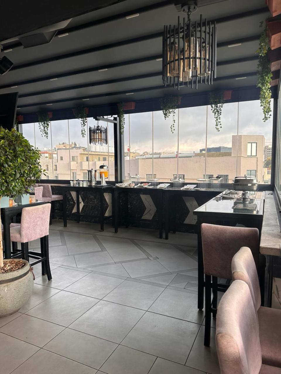 Post Hotel Amman Eksteriør bilde